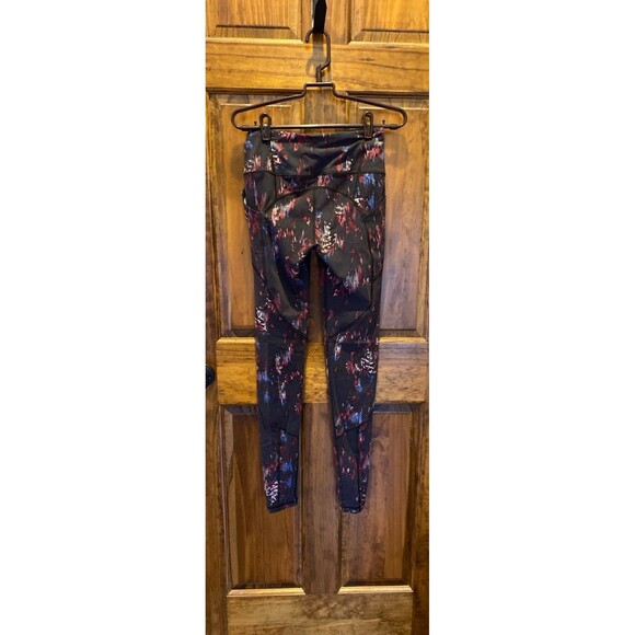 Knockout by Victoria Secret Sport Leggings Sz Small Black Purple Pink Pockets - Picture 4 of 10